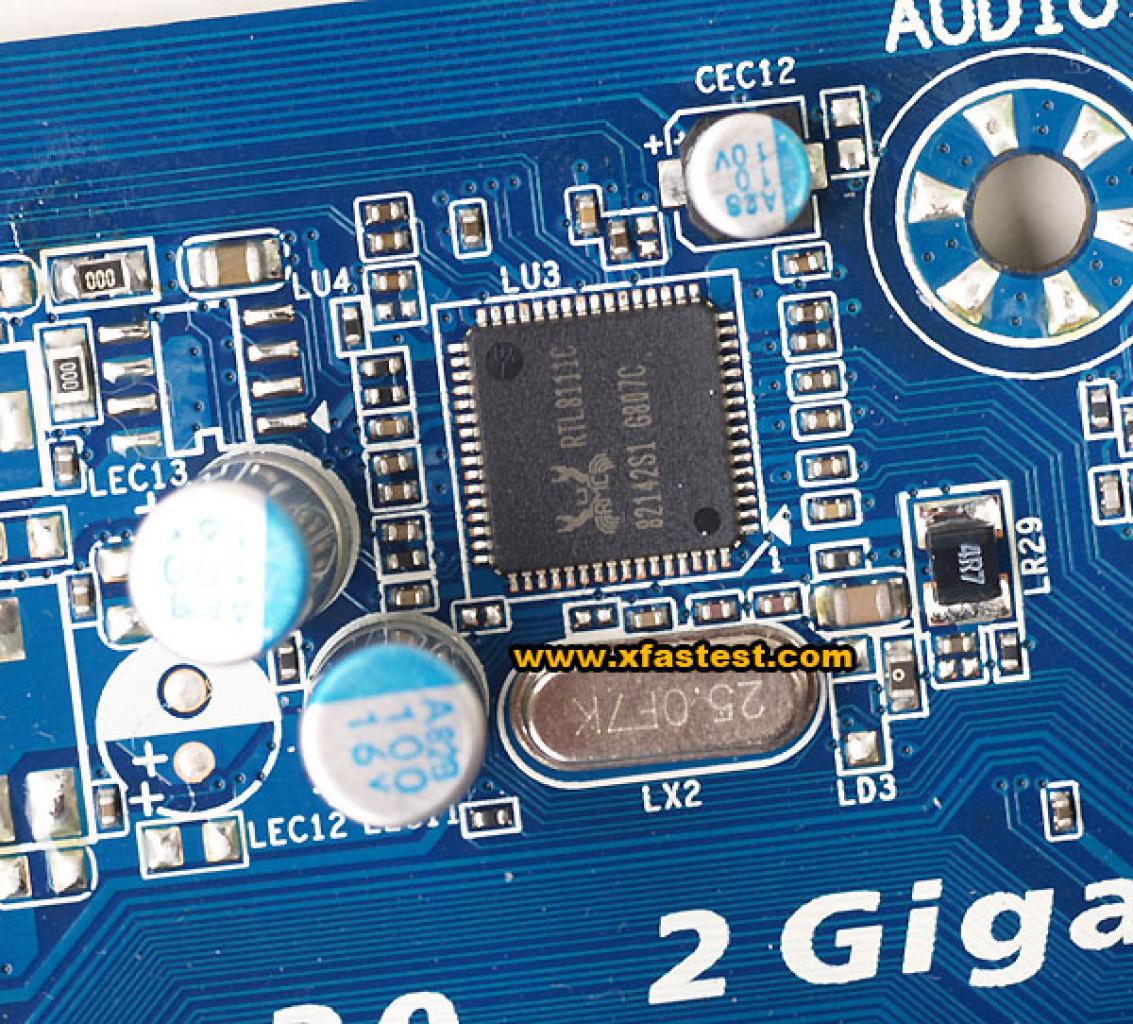[14/04/2008] Gigabyte EP45-DS3P: Nachfolger des erfolgreichen P35-DS3P (Bild: xfastest)