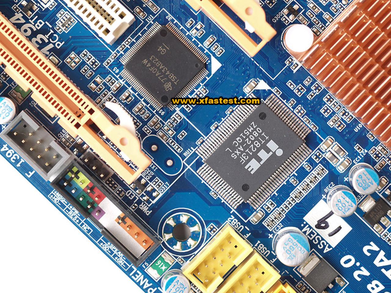 [14/04/2008] Gigabyte EP45-DS3P: Nachfolger des erfolgreichen P35-DS3P (Bild: xfastest)