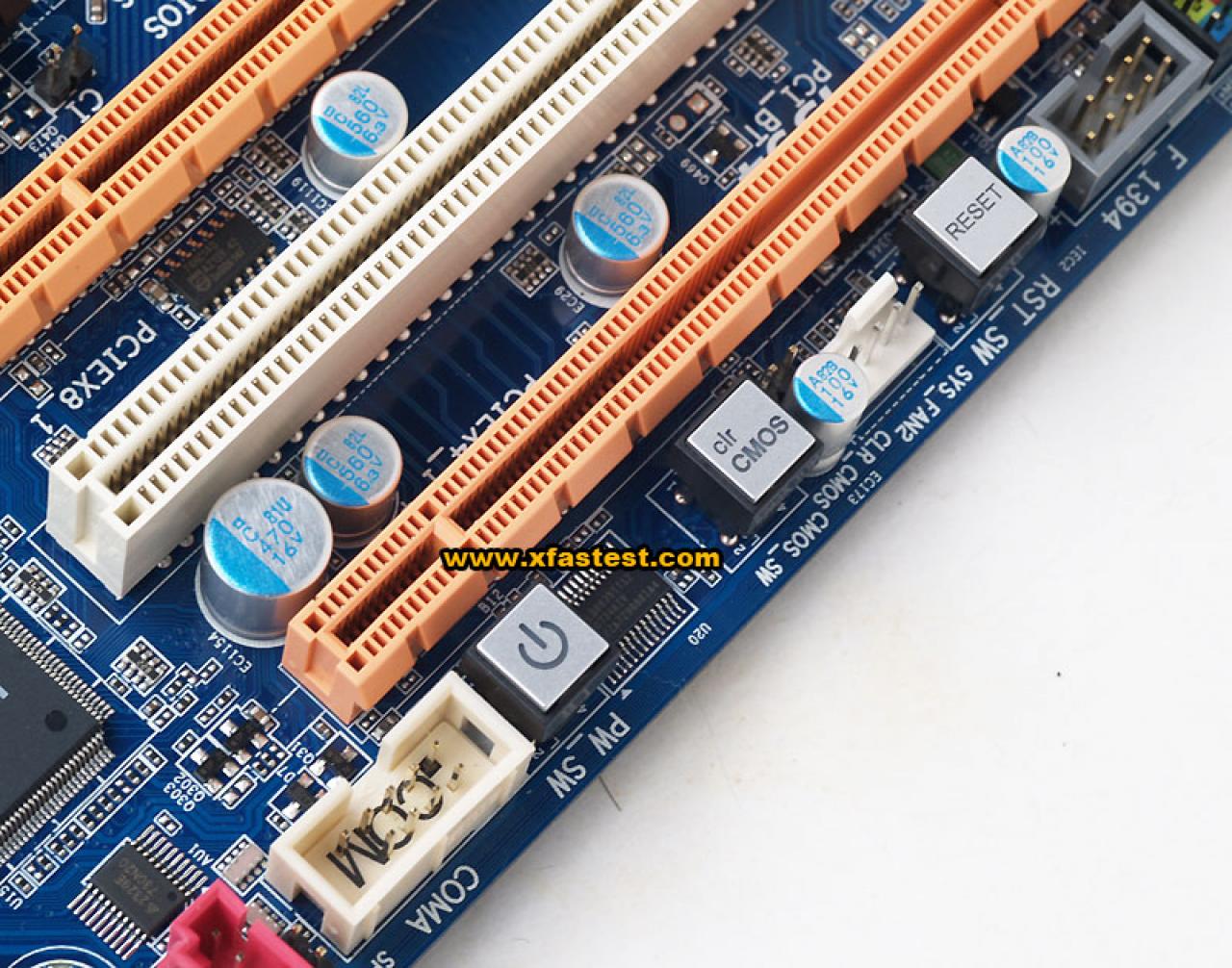 [14/04/2008] Gigabyte EP45-DS3P: Nachfolger des erfolgreichen P35-DS3P (Bild: xfastest)