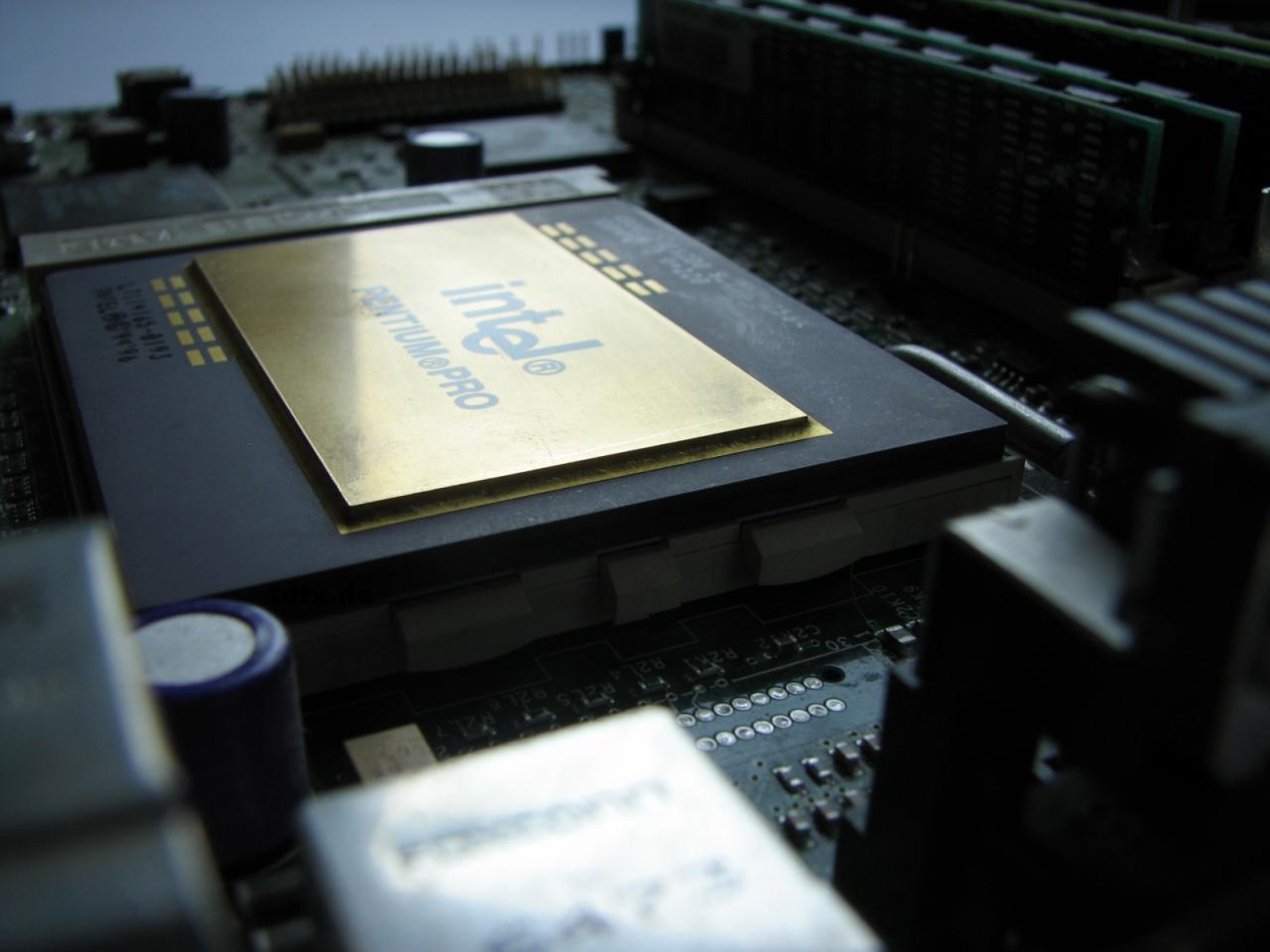 [09/04/2008] PC Games Hardware Extreme: Prozessorbilder-Thread