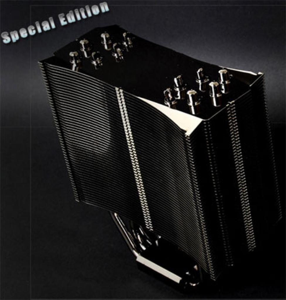 [19/04/2008] Thermalright True Black 120: Ultra 120 eXtreme in neuem Lack (Bild: Hexus.net)