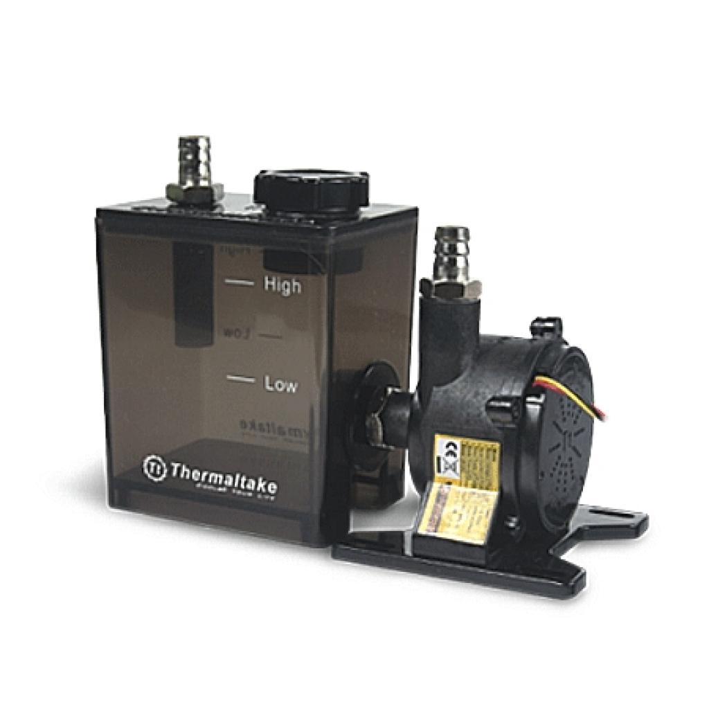 [17/05/2008] Die P500-Pumpe verspricht einen Durchsatz von 500 Litern pro Stunde. (Bild: Thermaltake)