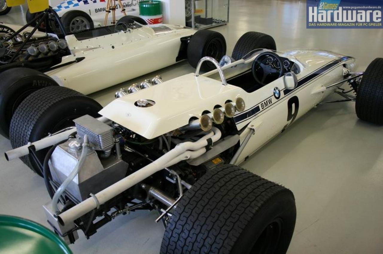 [15/05/2008] Das BMW-Museum füllt ganze Hallen mit kostbaren Schätzen.