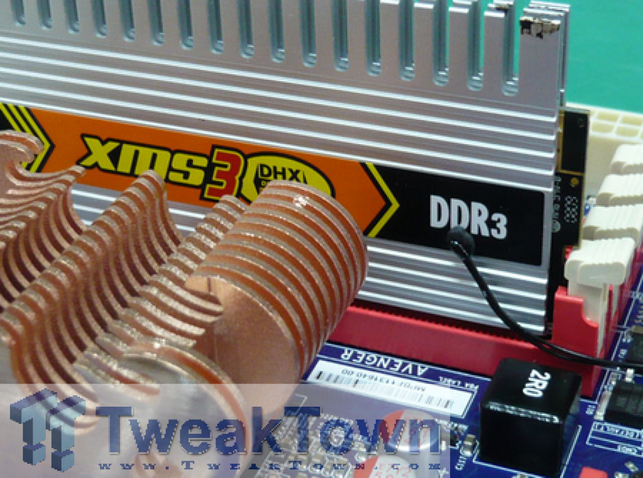 [02/05/2008] Das Foxconn Quantum Force Avenger verfügt über Temperaturfühler, welche am RAM befestigt werden und im Bios ausgelesen werden können (Bild: Tweaktown.com)