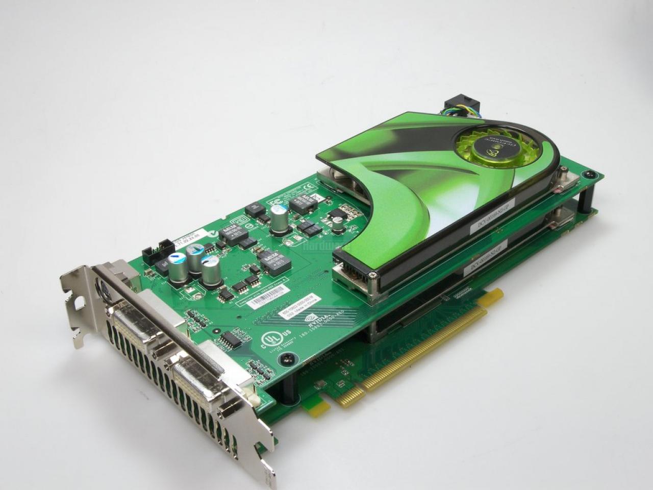 [20/05/2008] Nvidia Geforce 7950 GX2 (2006): Verkürzte, sparsamere und dennoch schnellere Revision der Geforce 7900 GX2 für den Retail-Markt.