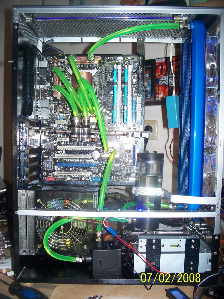 [01/05/2008] PC Games Hardware Extreme: Im Thread WaKü ***Bilderthread*** zeigen PCGHX-User auf aktuell 33 Seiten Bilder ihrer Wasserkühlungen. Zeigen Sie uns Ihre Wasserkühlung!