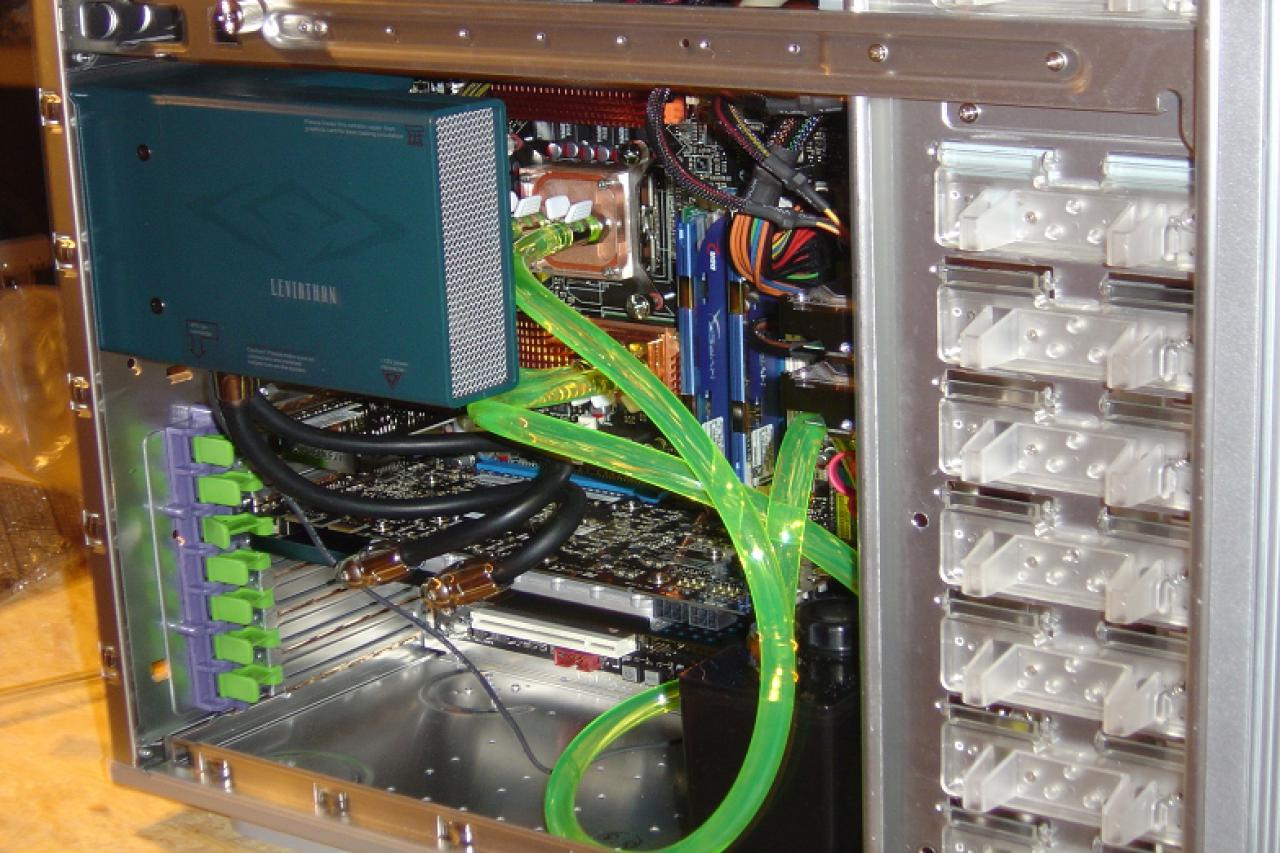 [01/05/2008] PC Games Hardware Extreme: Im Thread WaKü ***Bilderthread*** zeigen PCGHX-User auf aktuell 33 Seiten Bilder ihrer Wasserkühlungen. Zeigen Sie uns Ihre Wasserkühlung!