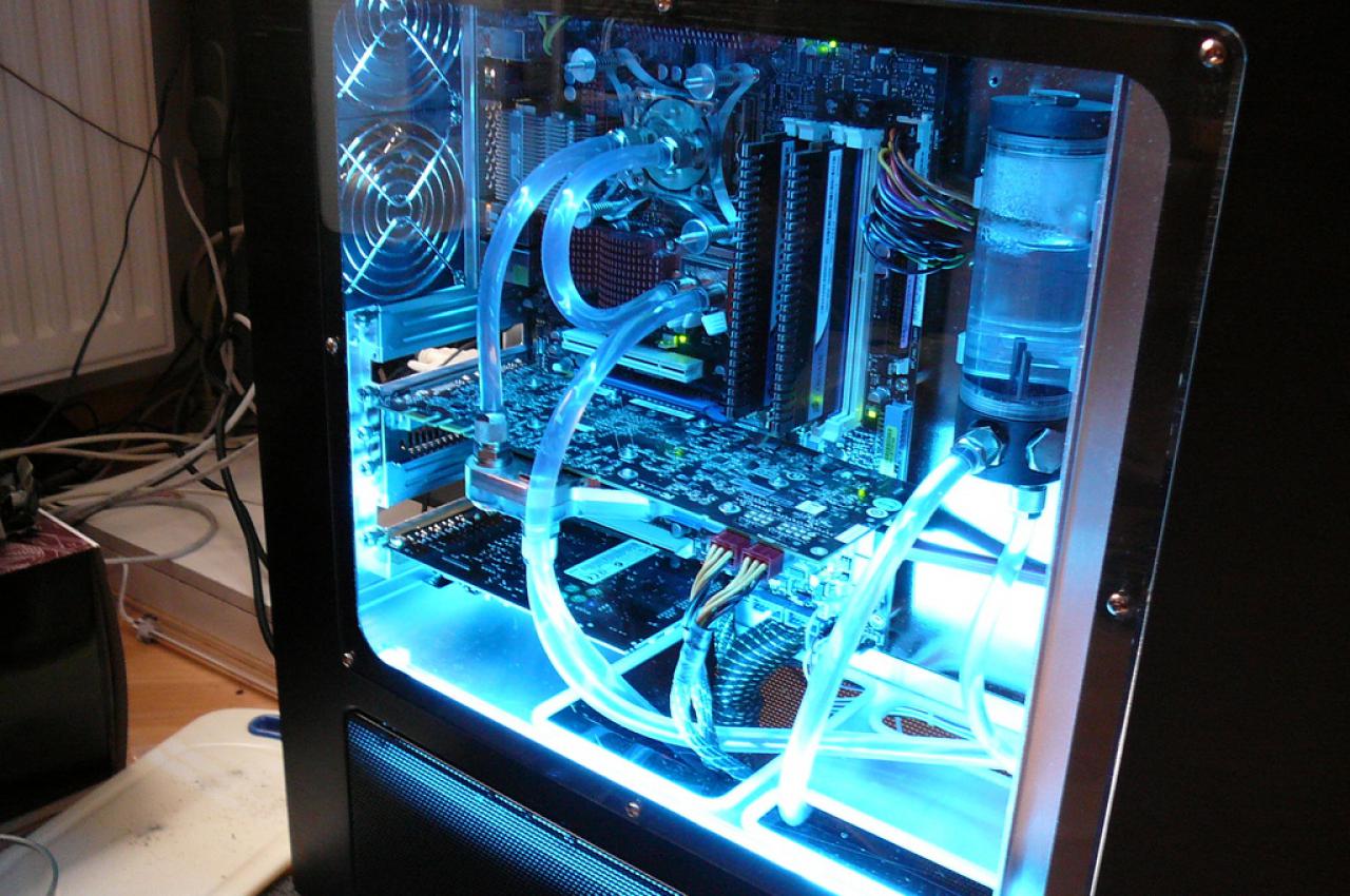 [01/05/2008] PC Games Hardware Extreme: Im Thread WaKü ***Bilderthread*** zeigen PCGHX-User auf aktuell 33 Seiten Bilder ihrer Wasserkühlungen. Zeigen Sie uns Ihre Wasserkühlung!