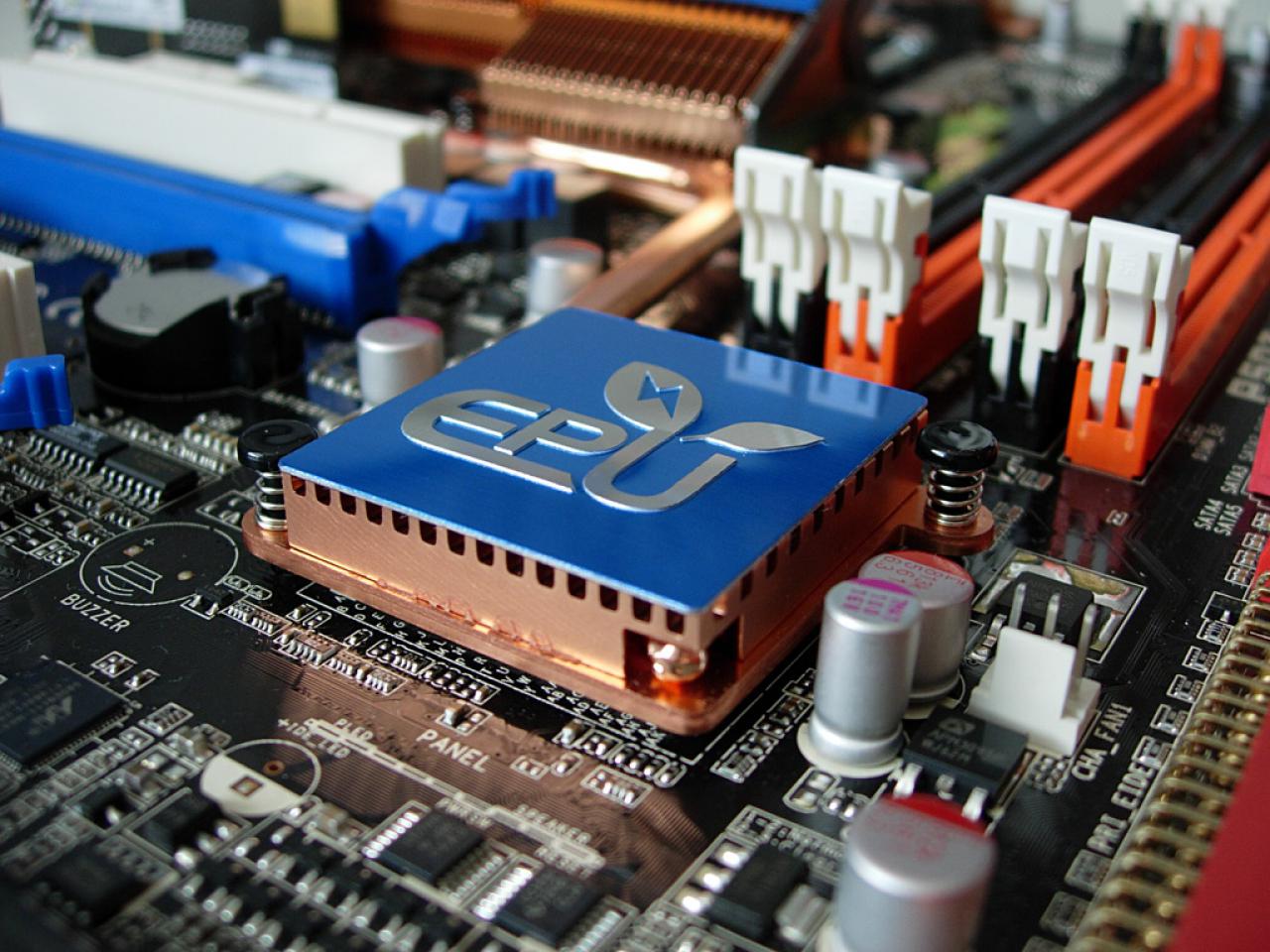 [07/05/2008] Asus P5Q3 (Bild: Nordichardware.com)