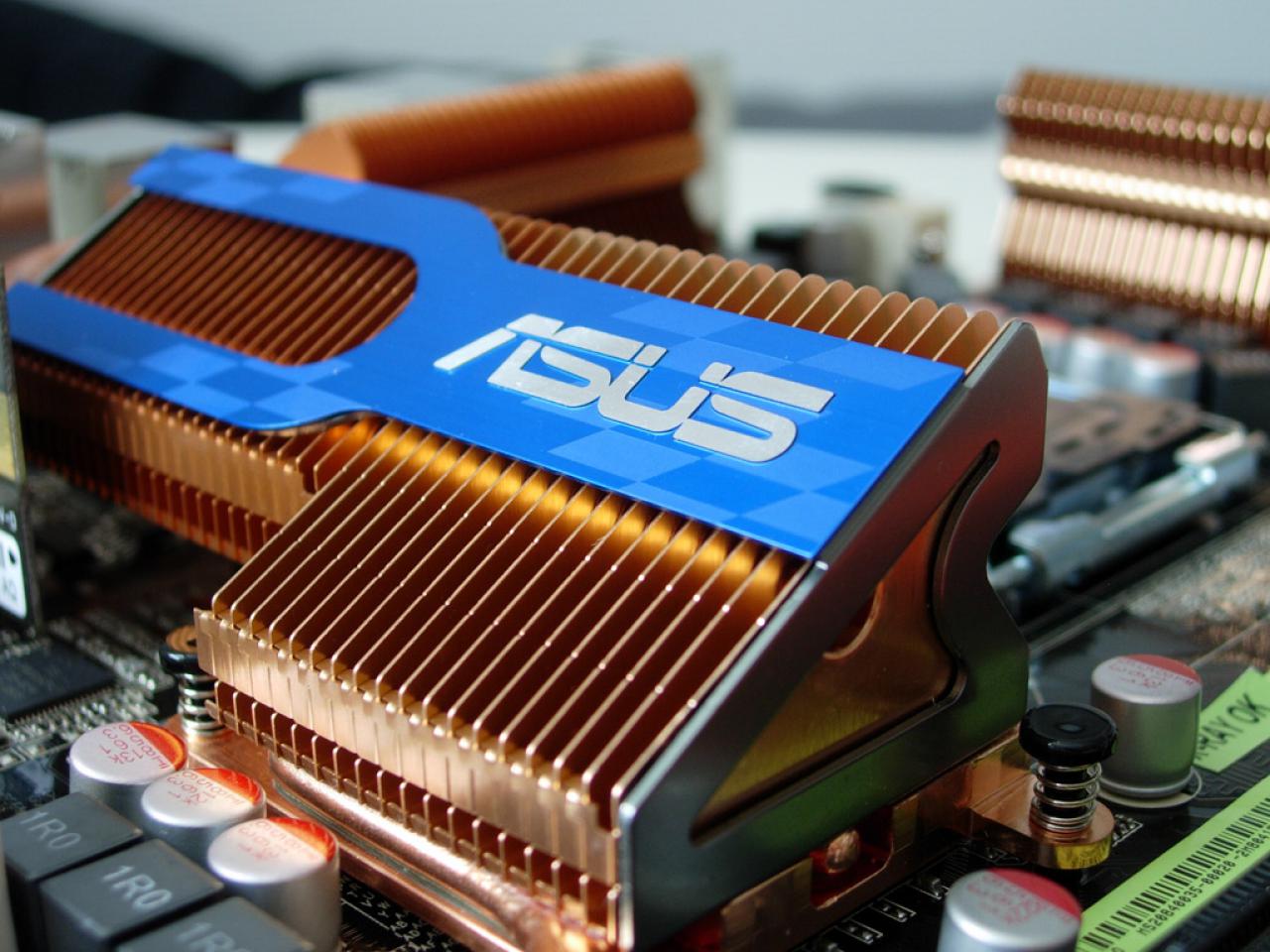 [07/05/2008] Asus P5Q3 (Bild: Nordichardware.com)