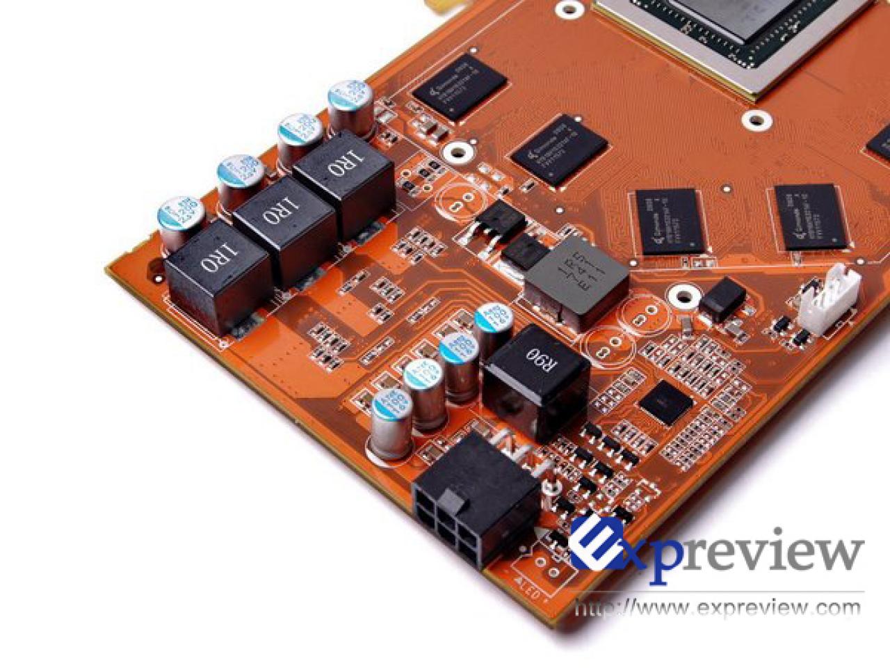 [28/05/2008] Zotac N8800GT-1024D3 HP: Auch die Stromversorgung soll ein Update erfahren haben (Bild: Expreview)