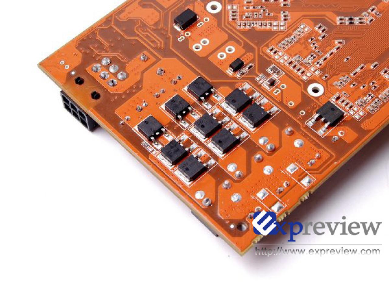 [28/05/2008] Zotac N8800GT-1024D3 HP (Bild: Expreview)