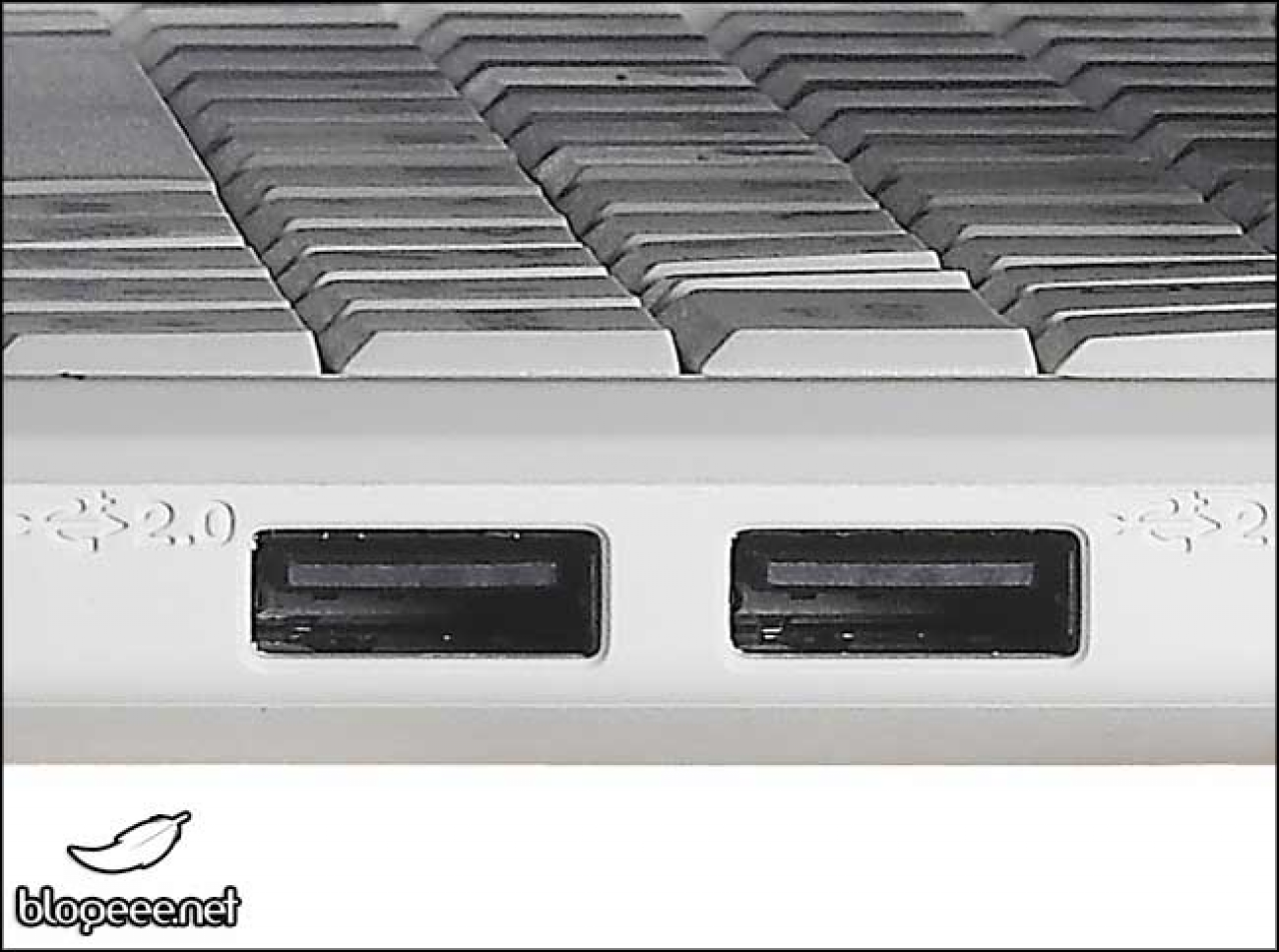 [15/05/2008] Asus Eee-PC 901: Impressionen des neuen Modells (Bild: Blogeee)
