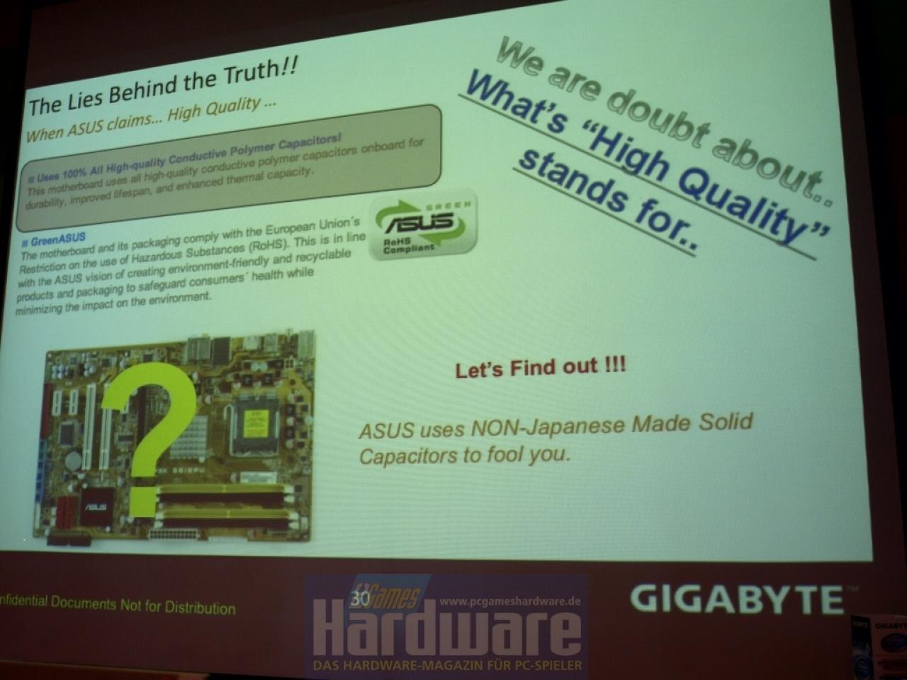 [16/05/2008] Die Präsentation von Gigabyte vergleicht die eigene DES-Technik mit dem EPU-System von Asus - inklusive heftiger Anschuldigugngen. (Bild: PCGH)