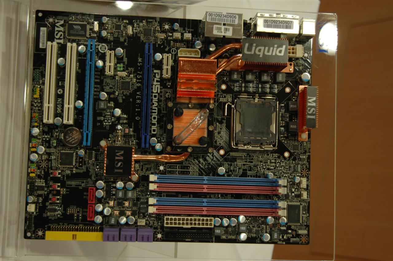 [13/05/2008] MSI P45 Diamond (Bild: PCGH)