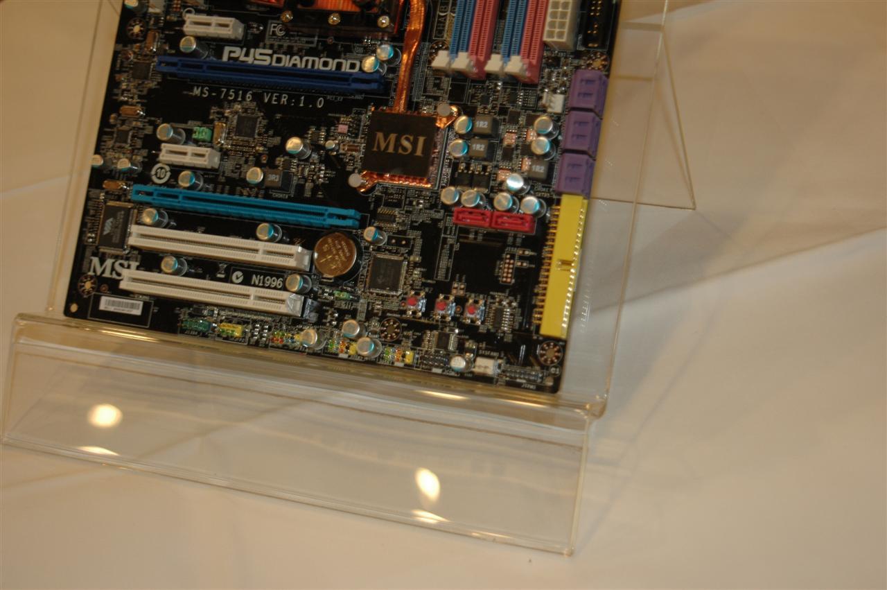 [13/05/2008] MSI P45 Diamond (Bild: PCGH)