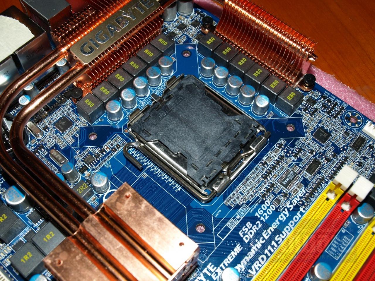 [09/05/2008] Gigabytes Board für Extrem-Übertakter: EP45-Extreme (Bild: PCGH)