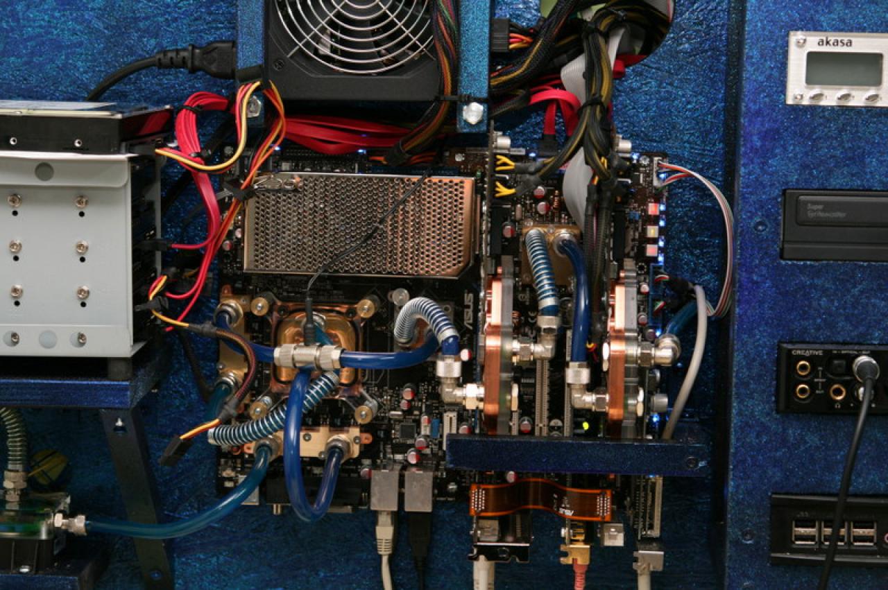 [01/05/2008] PC Games Hardware Extreme: Im Thread WaKü ***Bilderthread*** zeigen PCGHX-User auf aktuell 33 Seiten Bilder ihrer Wasserkühlungen. Zeigen Sie uns Ihre Wasserkühlung!