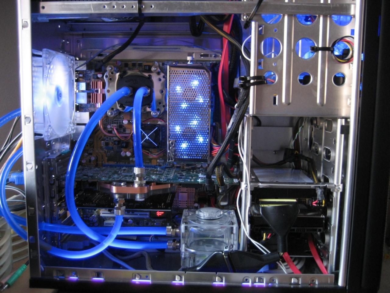 [01/05/2008] PC Games Hardware Extreme: Im Thread WaKü ***Bilderthread*** zeigen PCGHX-User auf aktuell 33 Seiten Bilder ihrer Wasserkühlungen. Zeigen Sie uns Ihre Wasserkühlung!