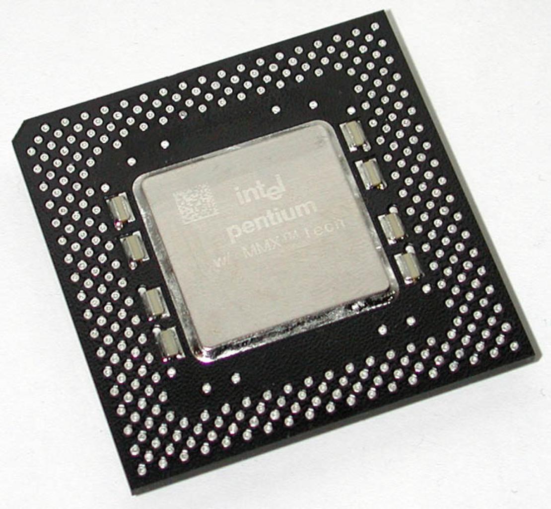 [30/05/2008] Der Ur-Pentium veränderte oft sein Äußeres - hier die letzte Version, der MMX 233 MHz. (Bild: cpu-world.com)