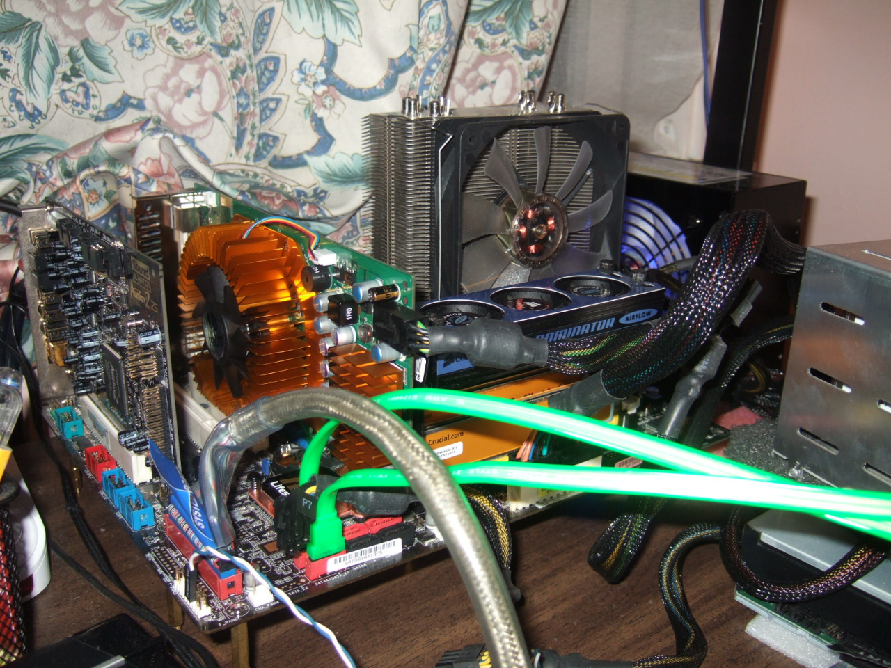 [13/05/2008] GSO vs. GT: Testsystem (Bild: Hardspell)
