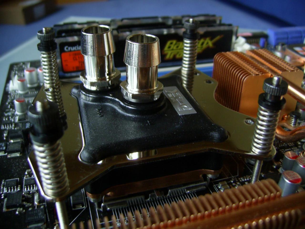 [01/05/2008] PC Games Hardware Extreme: Im Thread WaKü ***Bilderthread*** zeigen PCGHX-User auf aktuell 33 Seiten Bilder ihrer Wasserkühlungen. Zeigen Sie uns Ihre Wasserkühlung!