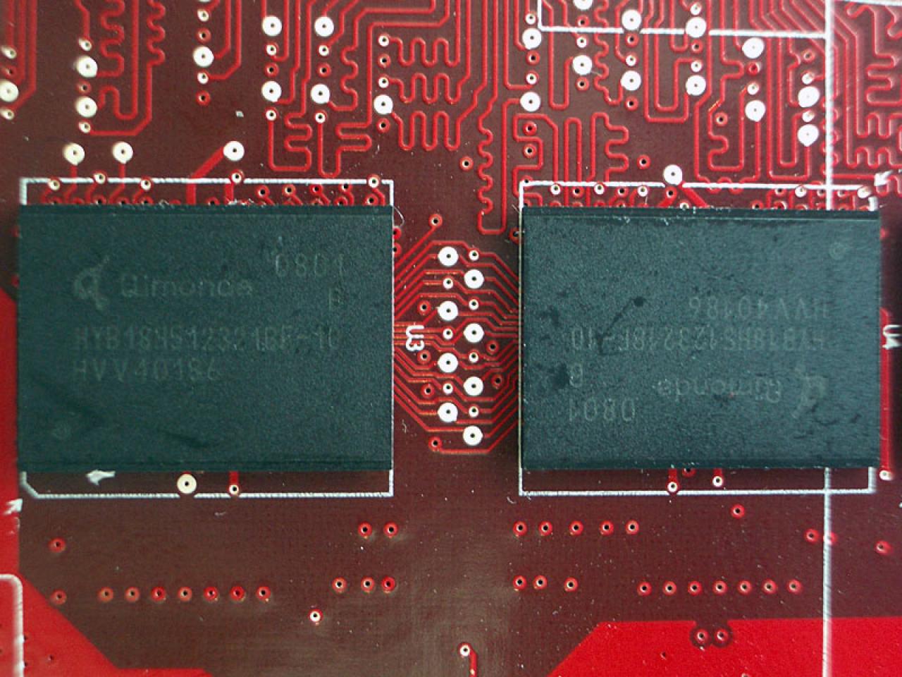 [05/06/2008] Radeon HD4850: Der Speicher stammt von Qimonda (Bild: Bit-tech.net)