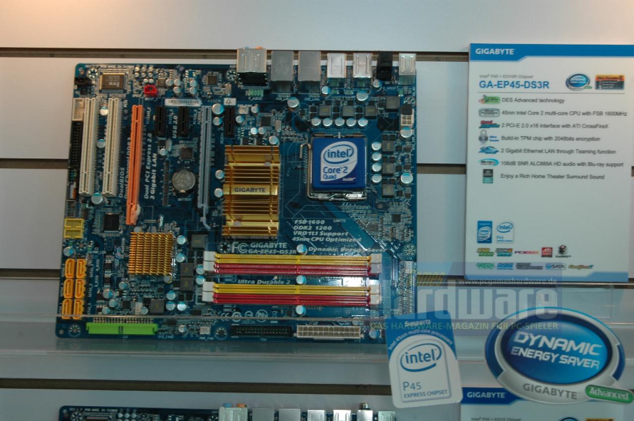 [08/06/2008] Gygabyte EP45-DS3R:TPM-Chip und Steckplätze nur für DDR2 