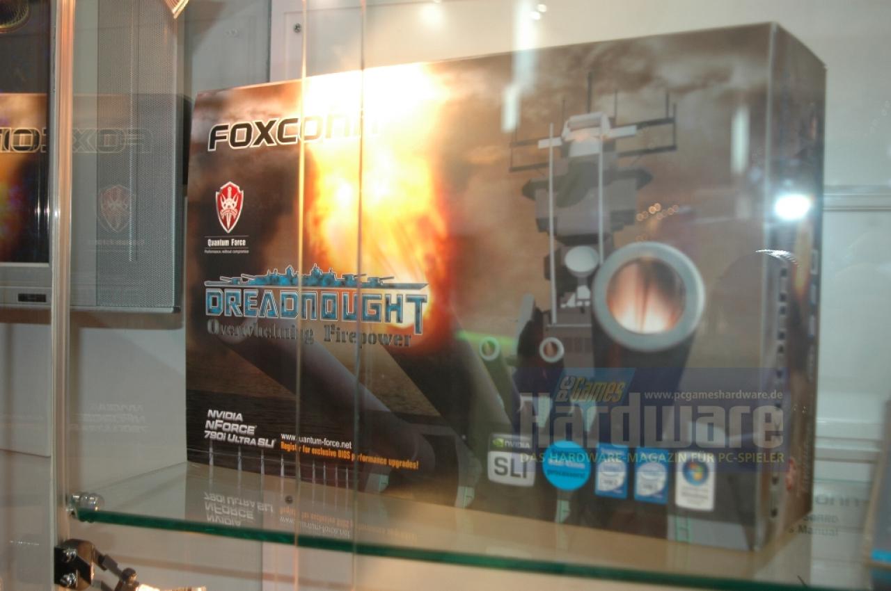 [02/06/2008] Verpackung des Foxcon Dreadnought