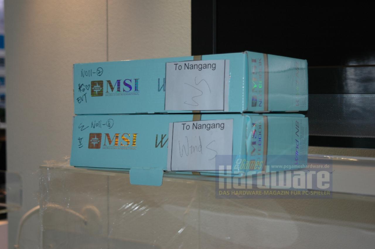 [02/06/2008] Zweimal MSI Wind, frisch aus der Fabrik