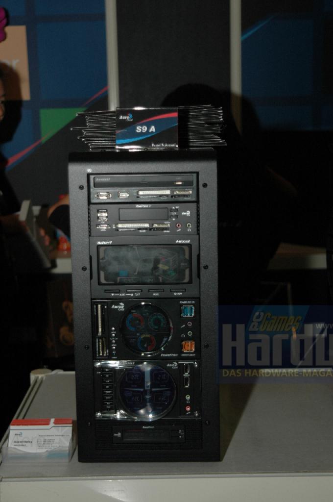 [08/06/2008] Aerocool auf der Computex 2008