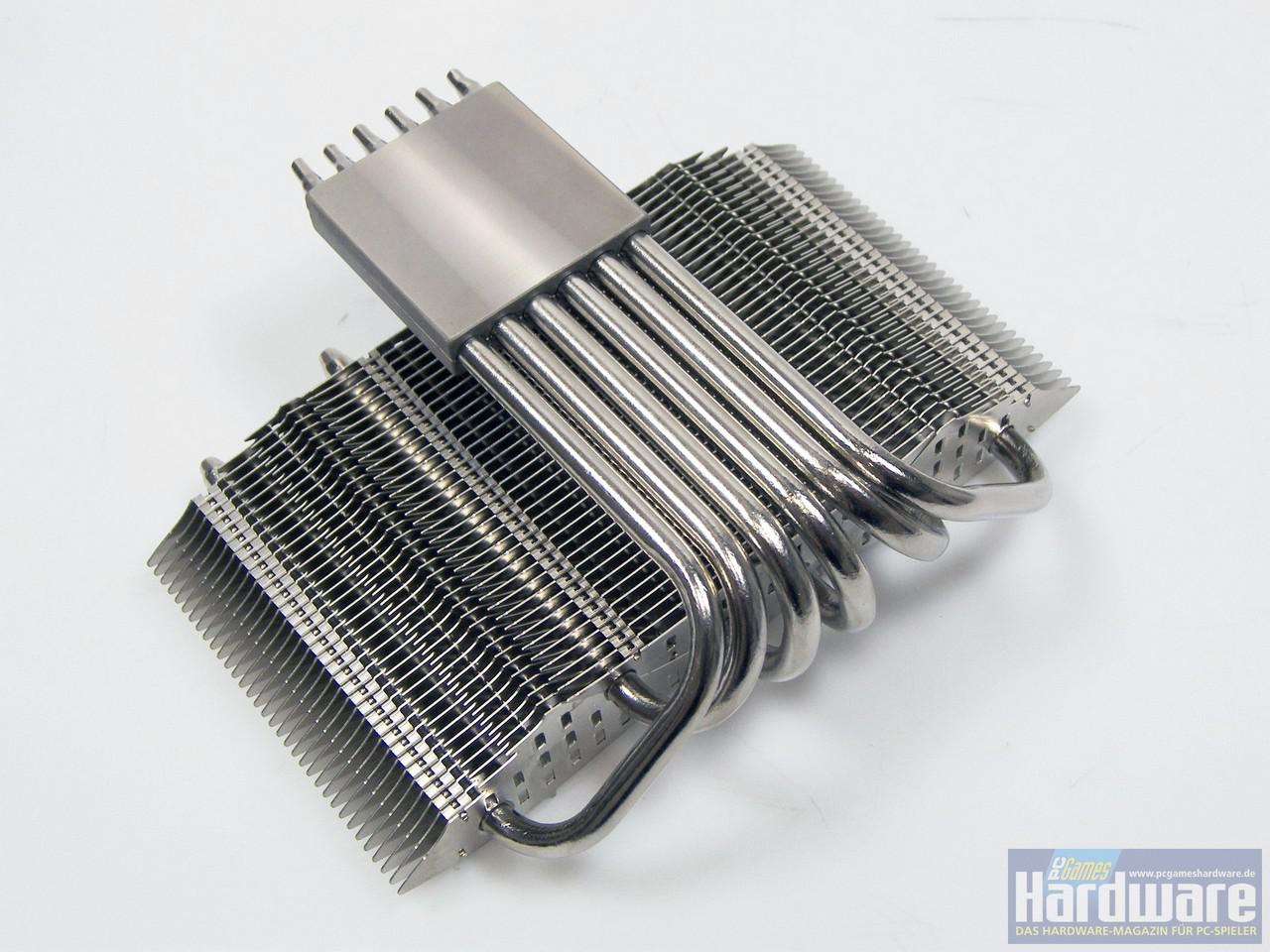 [04/06/2008] Thermalright HR-03 Plus: Der Kühler von unten, zum Zweiten