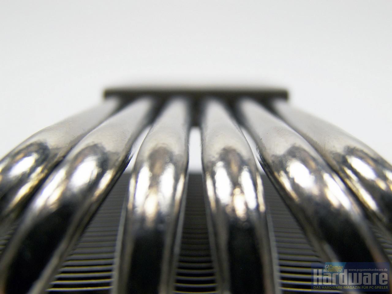 [04/06/2008] Thermalright HR-03 Plus: Parallele Heatpipes