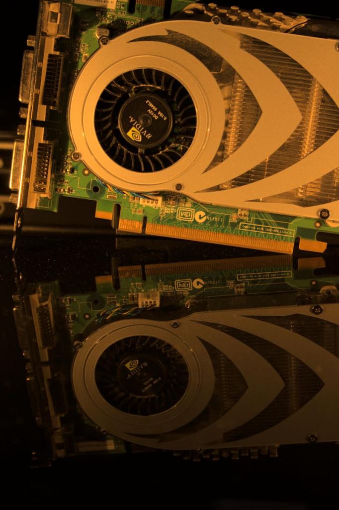[24/06/2008] PC Games Hardware Extreme: Grafikkartenbilder-Thread Grafikkarten >>Bilder