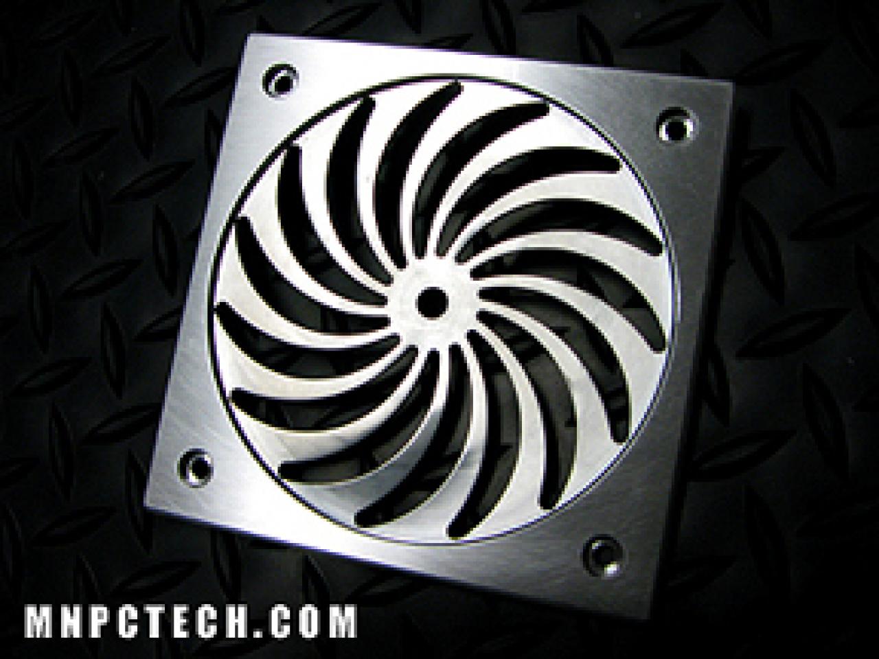 [25/06/2008] Der Turbo-Fan-Grill von Mnpctech. (Bild: Mnpctech)