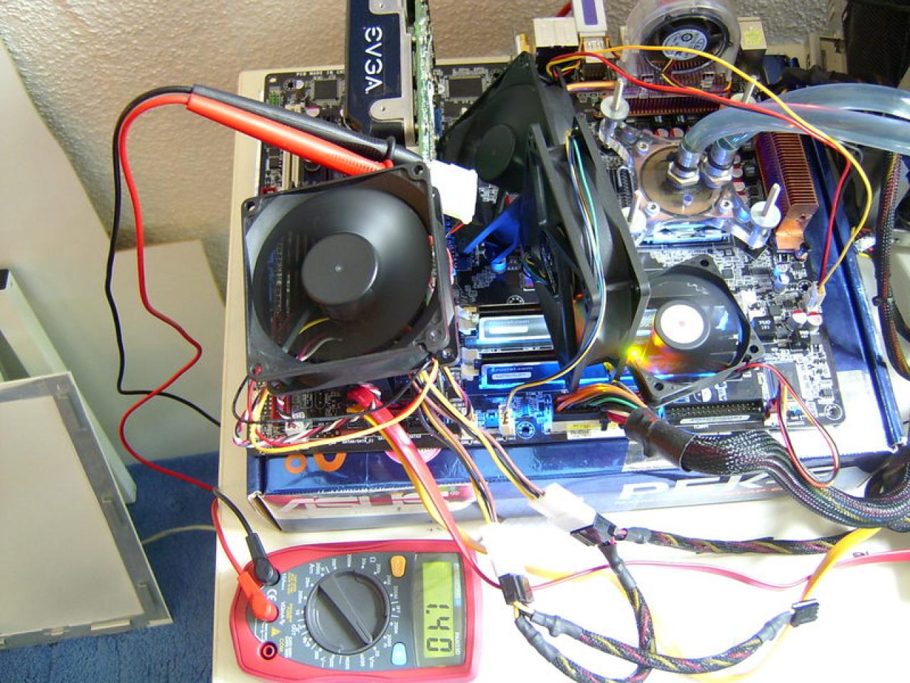 [24/06/2008] PC Games Hardware Extreme: Grafikkartenbilder-Thread Grafikkarten >>Bilder