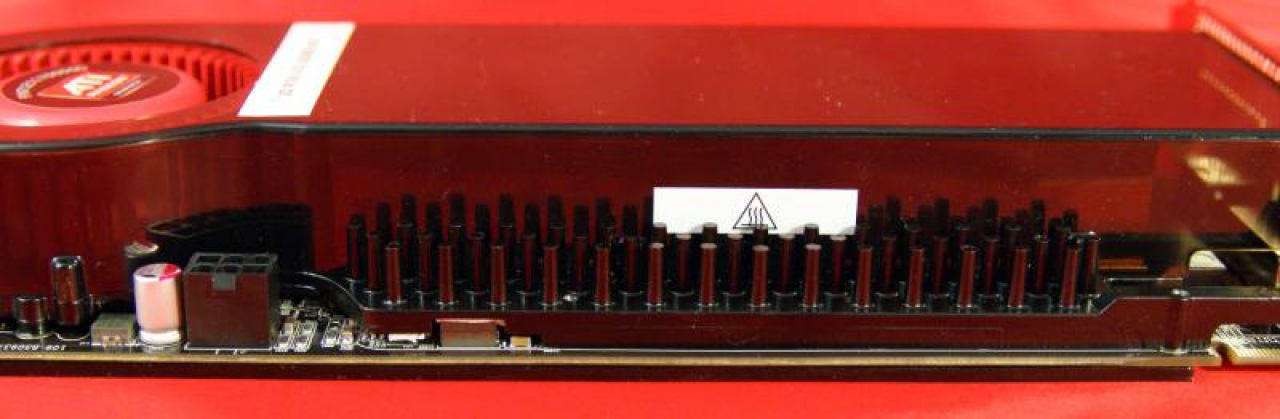 [14/07/2008] AMD Radeon HD 4850 X2: Große optische Unterschiede zur hier gezeigten HD 4870 X2 wird es wohl nicht geben (Bild: Anandtech)