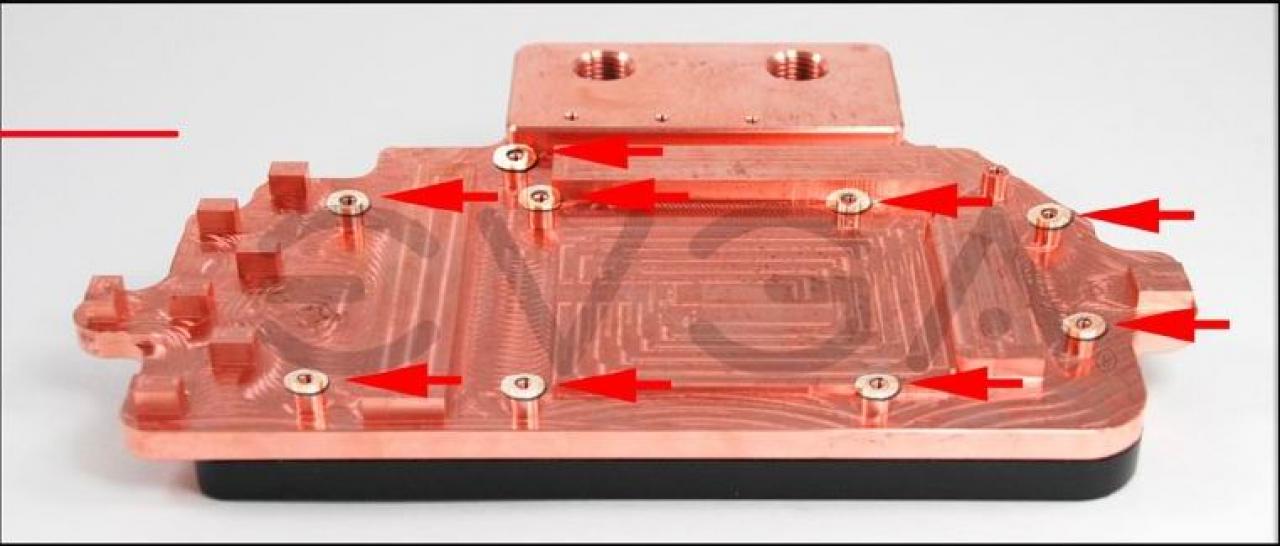 [28/07/2008] Der Hydro-Copper-16-Wasserkühler. (Bild: Evga)