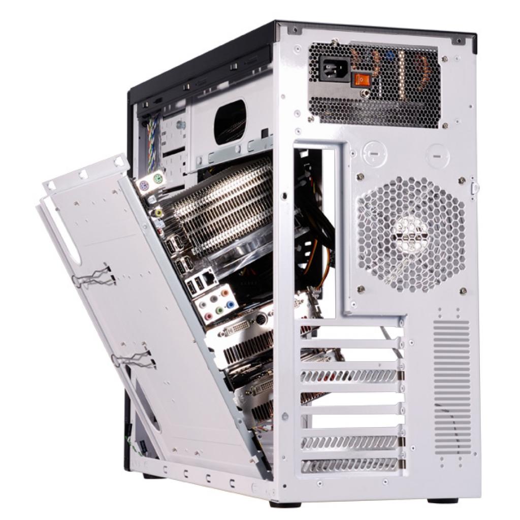 [11/07/2008] Die PC-K1-Midi-Tower von Lancool verfügt über einem modularen Mainboardschlitten. (Bild: Lancool)