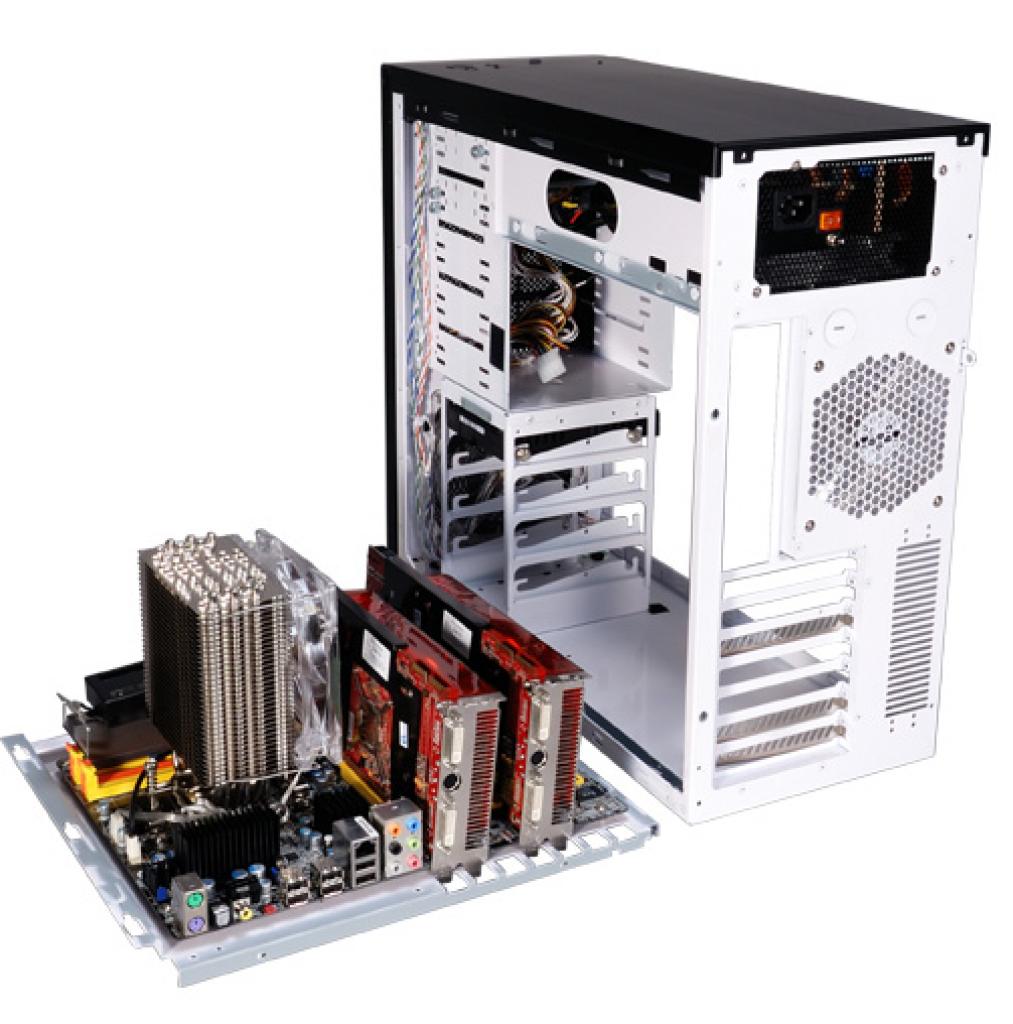 [11/07/2008] Die PC-K1-Midi-Tower von Lancool verfügt über einem modularen Mainboardschlitten. (Bild: Lancool)