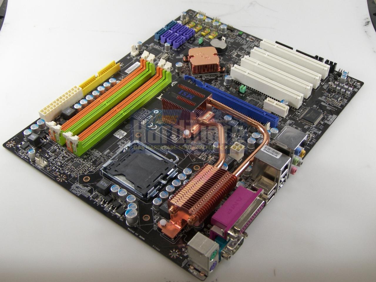 [10/07/2008] MSI P45 Neo3: Preiswerte P45-Platine mit nur einem Grafiksteckplatz (Bild: PCGH)