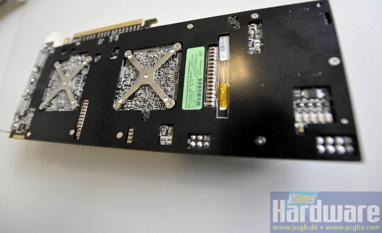 [21/07/2008] Die Rückseite der Radeon HD 4870 X2 