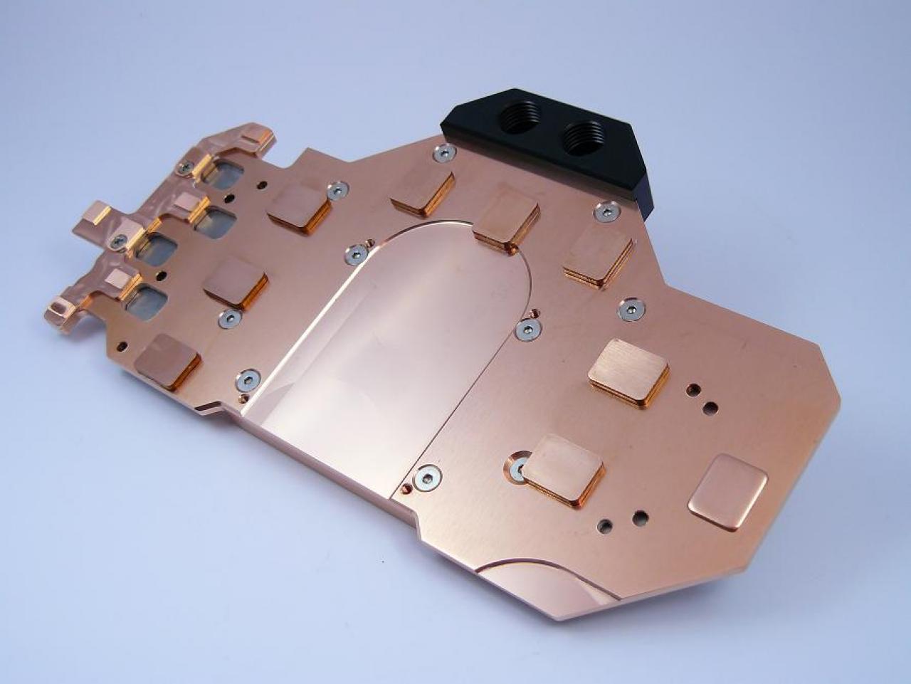 [01/07/2008] Watercool GPU-X2 G200 (Bild: Watercool)