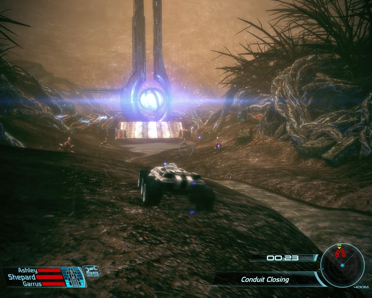 [04/07/2008] Mass Effect 1. Bitte nicht falsch verstehen: Ich hatte bereits bei den ersten Spielstunden mit Mass Effect 2 sehr viel Spaß; allerdings gönne ich mir gerne Ruhe beim Spielen und bin nebenbei noch bei Star Trek Online unterwegs – daher habe ich Mass Effect 2 noch nicht durchgespielt. Dementsprechend ist Mass Effect 1 nach KoTOR mein zweites Lieblingsrollenspiel. Dragon Age würde mir wahrscheinlich auch Spaß machen, allerdings kann ich mit Fantasy-Szenarien einfach nicht so viel anfangen wie mit Science-Fiction. (Daniel Möllendorf)