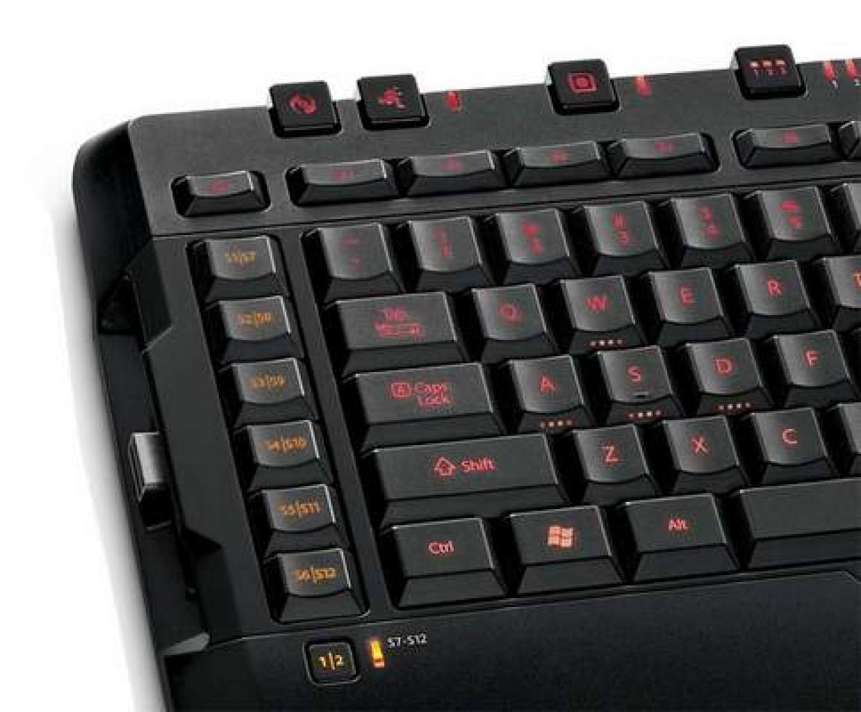[20/08/2008] Microsoft Sidewinder X6 Keyboard: Links auf der X6 befinden sich die Makrotasten.