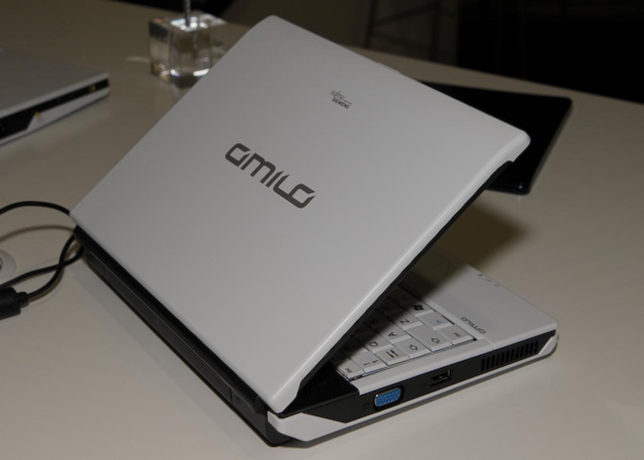 [29/08/2008] Amilo Mini Ui 3520 (Bild: Heise)