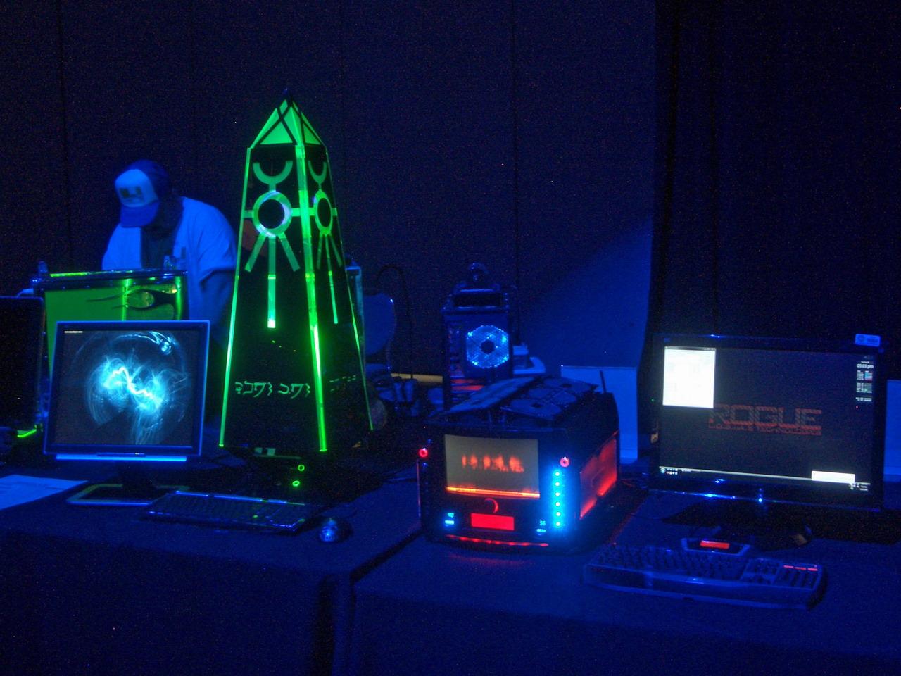 [27/08/2008] Nvision 2008: Bildergalerie des Ultimate Case Mod Challenge