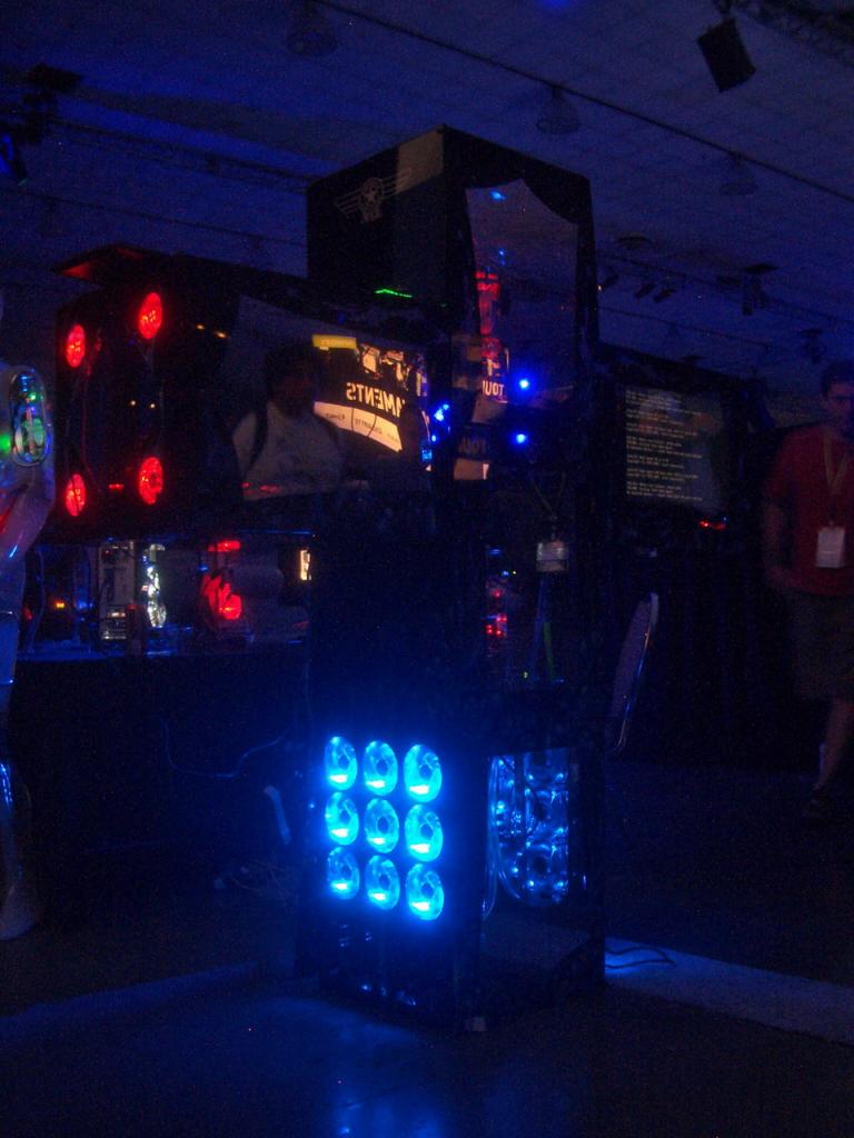 [27/08/2008] Nvision 2008: Bildergalerie des Ultimate Case Mod Challenge