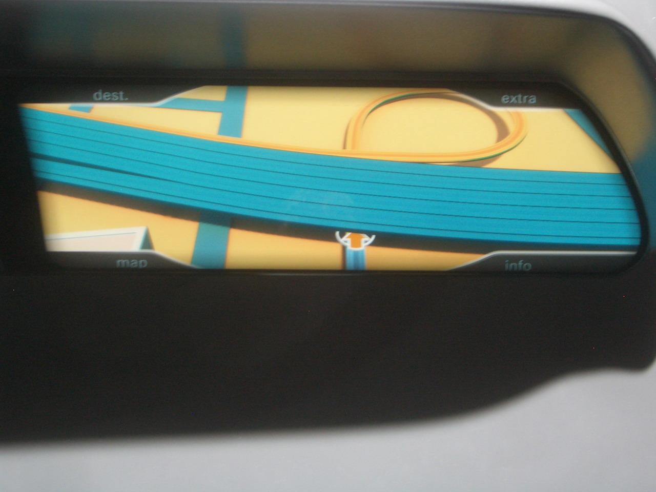 [30/08/2008] Blick in die Zukunft: So könnte das digitale 3D-Armaturenbrett schon bald aussehen.