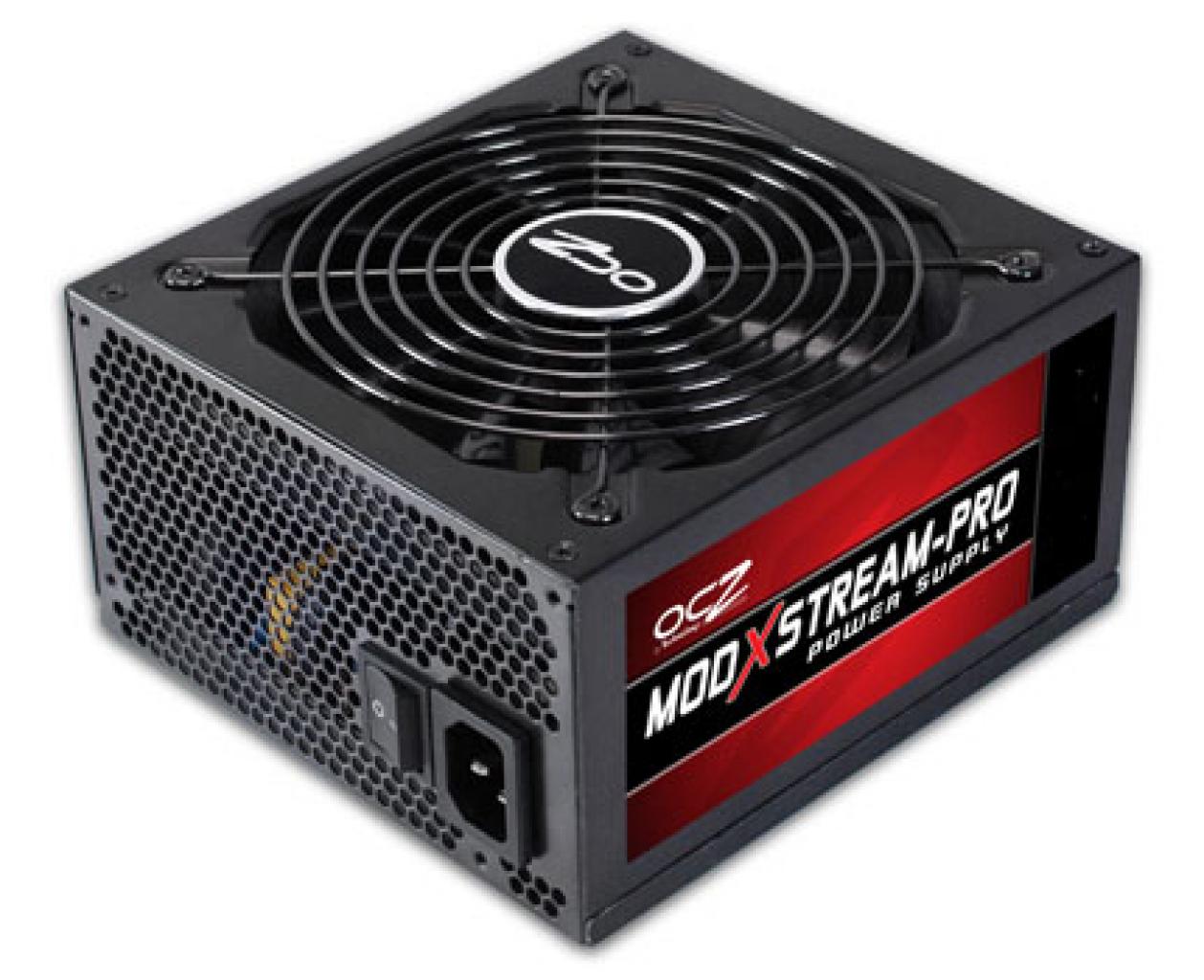 [21/08/2008] Die neuen OCZ-ModXStream-Pro-Netzteile gibt es von 400 bis 700 Watt. (Bild: OCZ)